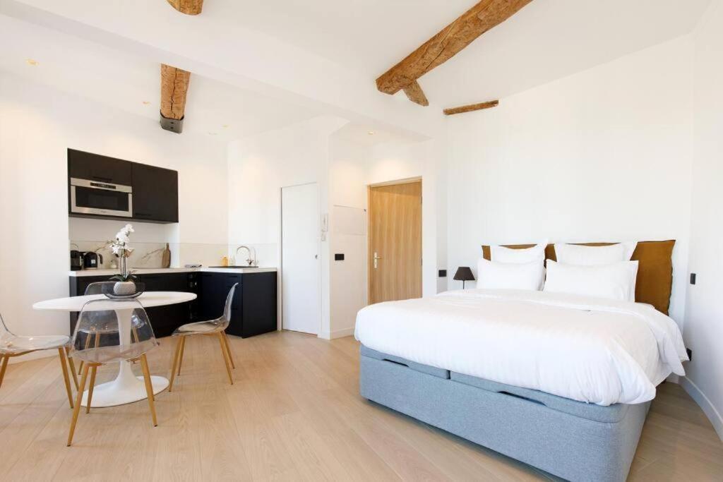 Appartement 33 M2 Comme Une Junior Suite - Vue Port Et Palais Des Festivals Cannes Exterior foto